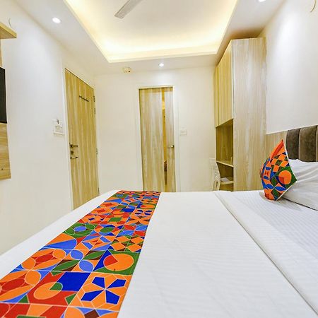 Fabhotel Luxury Inn Near Adarsh Nagar Metro デリー エクステリア 写真
